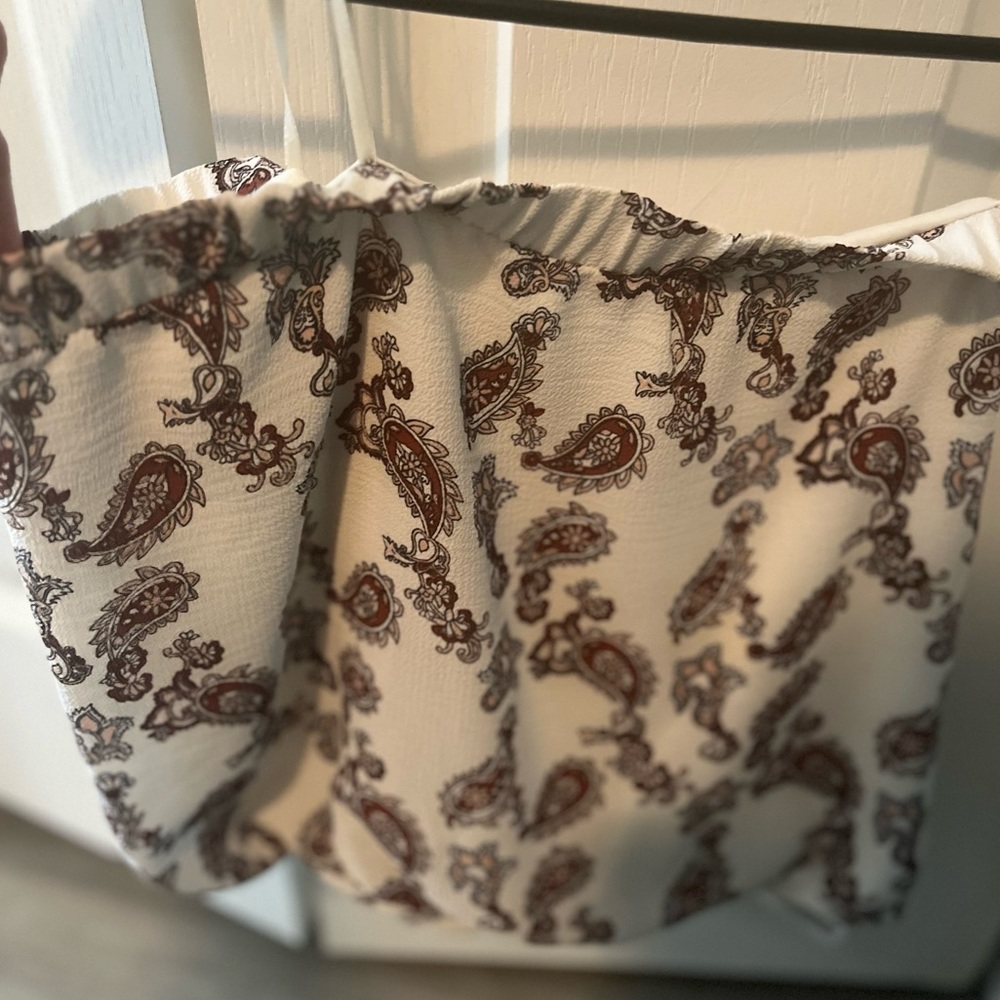 Guess flowy tube top